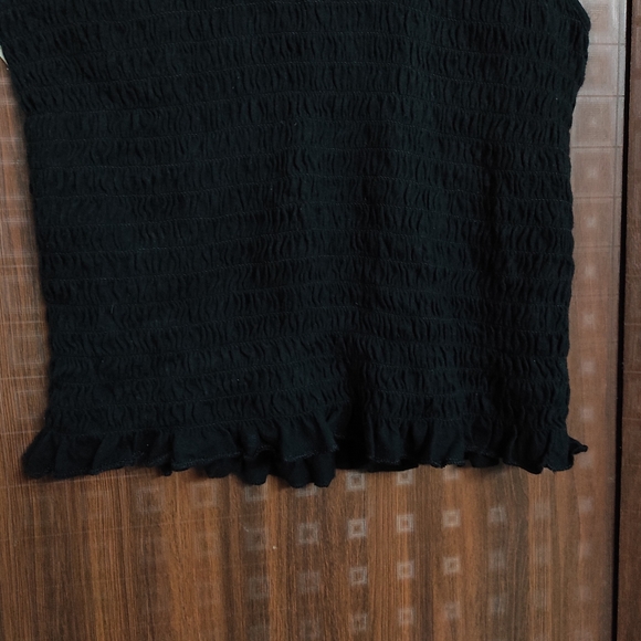 Black Smocked Top with Ruffels at the bottom - Picture 6 of 7
